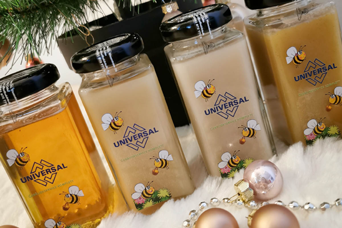UNIVERSAL - Ihr Spezialist für das komplette Gebäude­management - Blog: Fleißige UNIVERSAL-Bienen sorgen für Weihnachtsgeschenke
